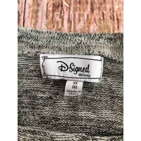 D-Signed Uma‎ Descendants Shirt XS 6 - Picture 4 of 6